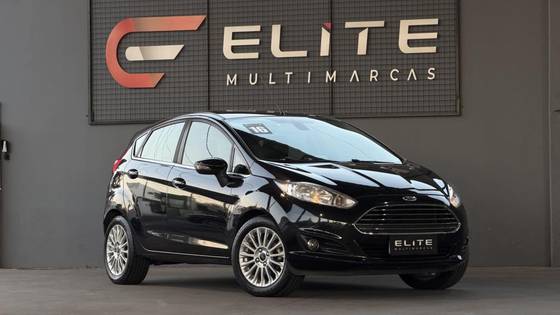 FORD FIESTA 1.6 SE PLUS SEDAN 16V FLEX 4P POWERSHIFT FORD FIESTA 1.6 SE PLUS SEDAN 16V FLEX 4P POWERSHIFT